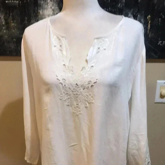 J.Jill Linen Blend Floral Eyelet 3/4 Sleeve Tunic Top with Side Slits-Size L - Picture 4 of 16